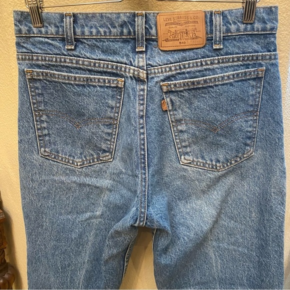 Vintage LEVI’S 540 Light Blue High Waisted Orange Tab Jeans Size 32-Made in USA - Picture 2 of 8